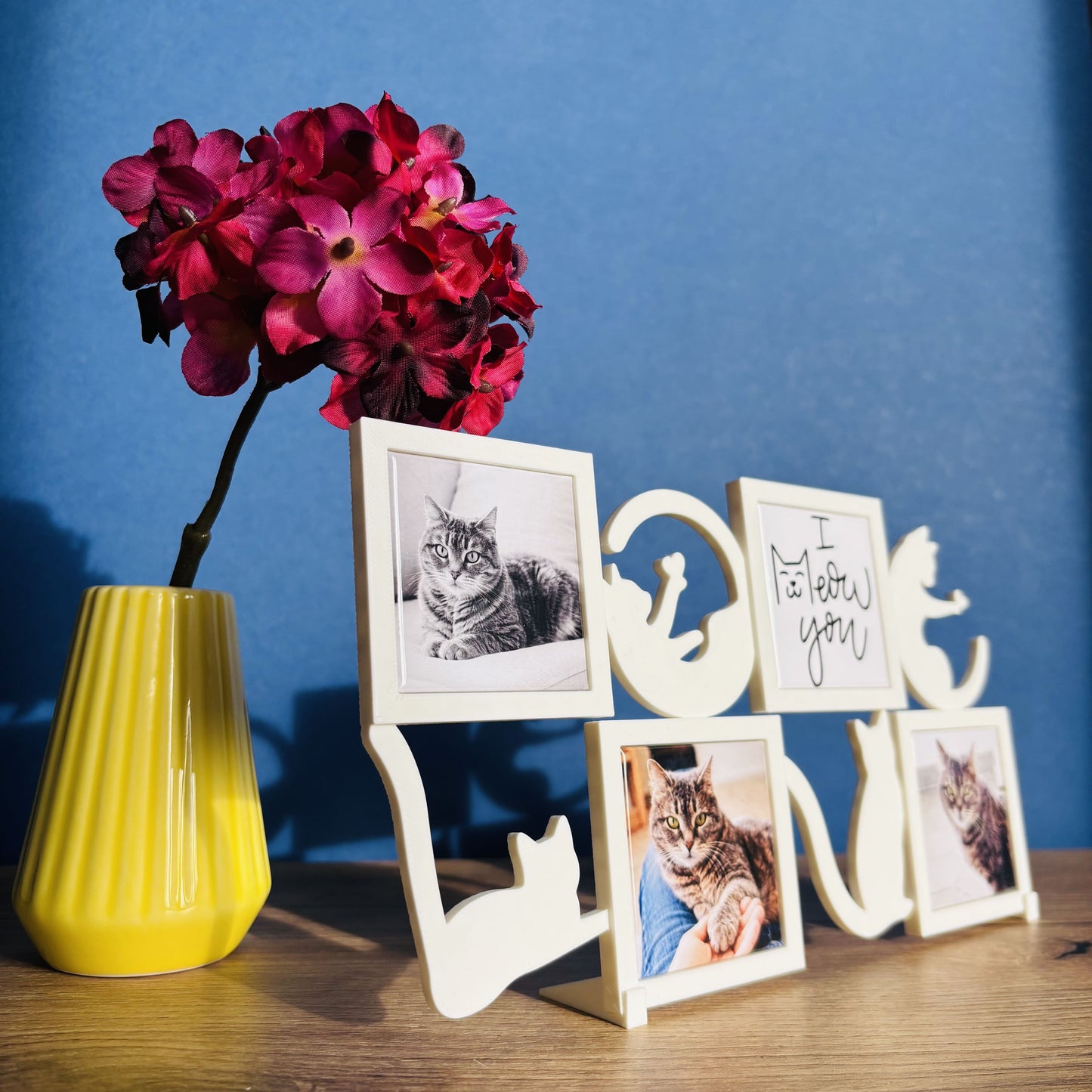 Cat LOVE Frame